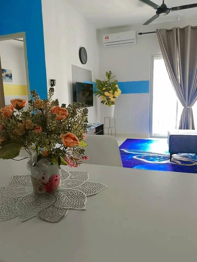 E. R Homestay 3R2B Nearby Klia Сепанг Экстерьер фото