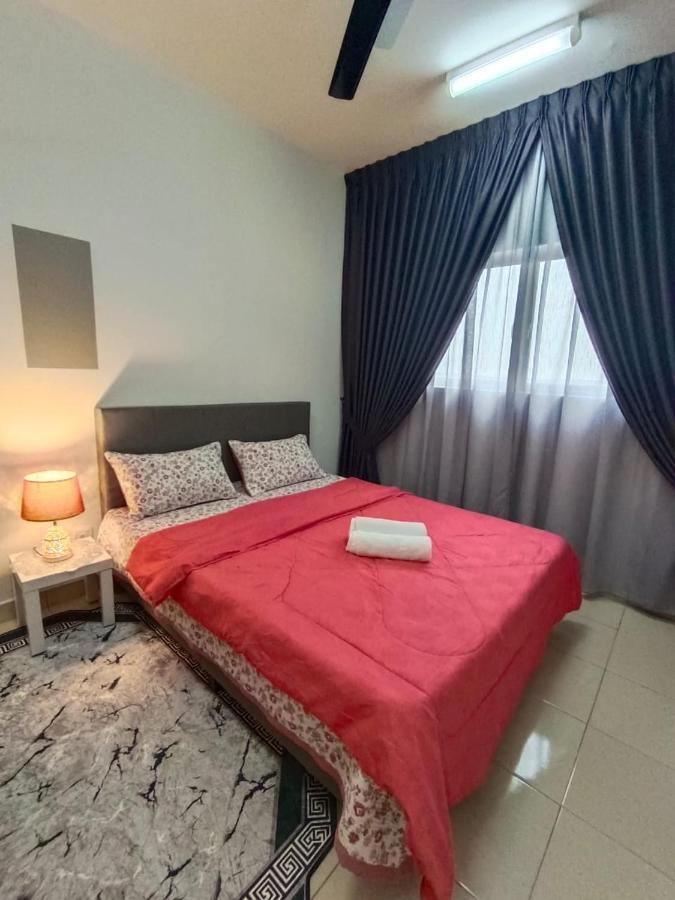 E. R Homestay 3R2B Nearby Klia Сепанг Экстерьер фото